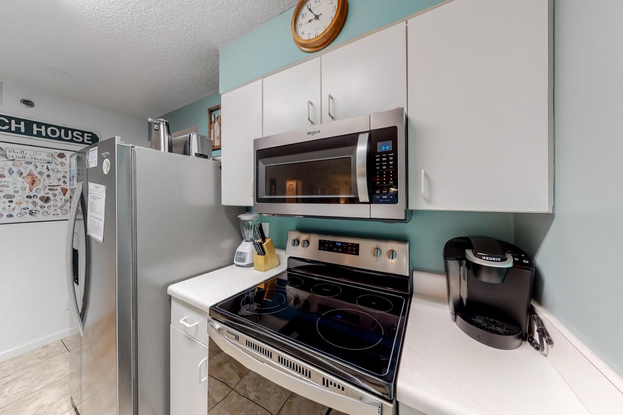 Tradewinds Condos II Orange Beach Room photo